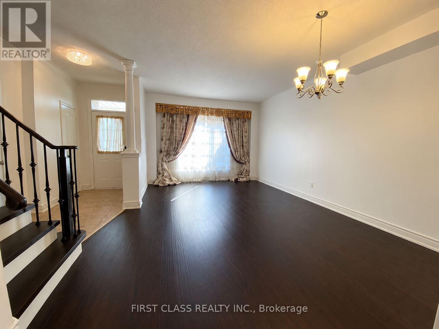 8 Catalina Crescent, Richmond Hill (Rouge Woods), Ontario  L4S 2G2 - Photo 5 - N13762942