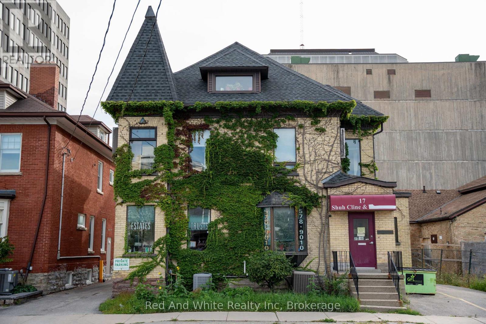 17 WEBER STREET W, Kitchener, Ontario