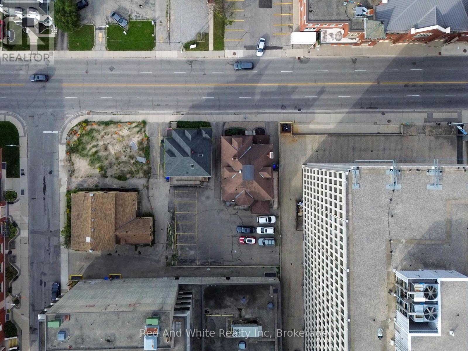 17 Weber Street W, Kitchener, Ontario  N2H 3Y9 - Photo 8 - X13763004