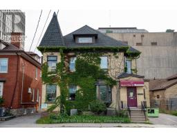 17 WEBER STREET W, kitchener, Ontario