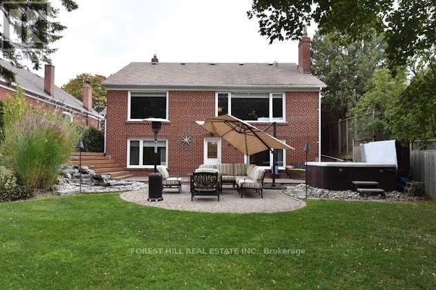105 Parkview Hill Crescent, Toronto, Ontario  M4B 1R5 - Photo 18 - E13482808