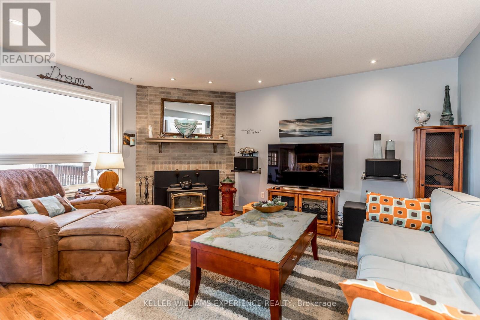 38 Bishop Drive, Barrie (Ardagh), Ontario  L4N 6Y4 - Photo 12 - S13762818