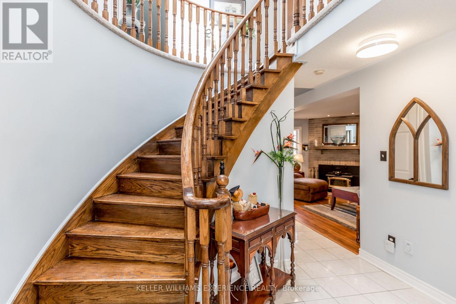 38 Bishop Drive, Barrie (Ardagh), Ontario  L4N 6Y4 - Photo 15 - S13762818