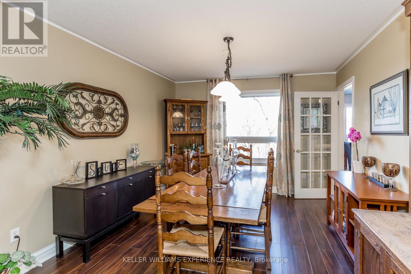 38 Bishop Drive, Barrie (Ardagh), Ontario  L4N 6Y4 - Photo 7 - S13762818