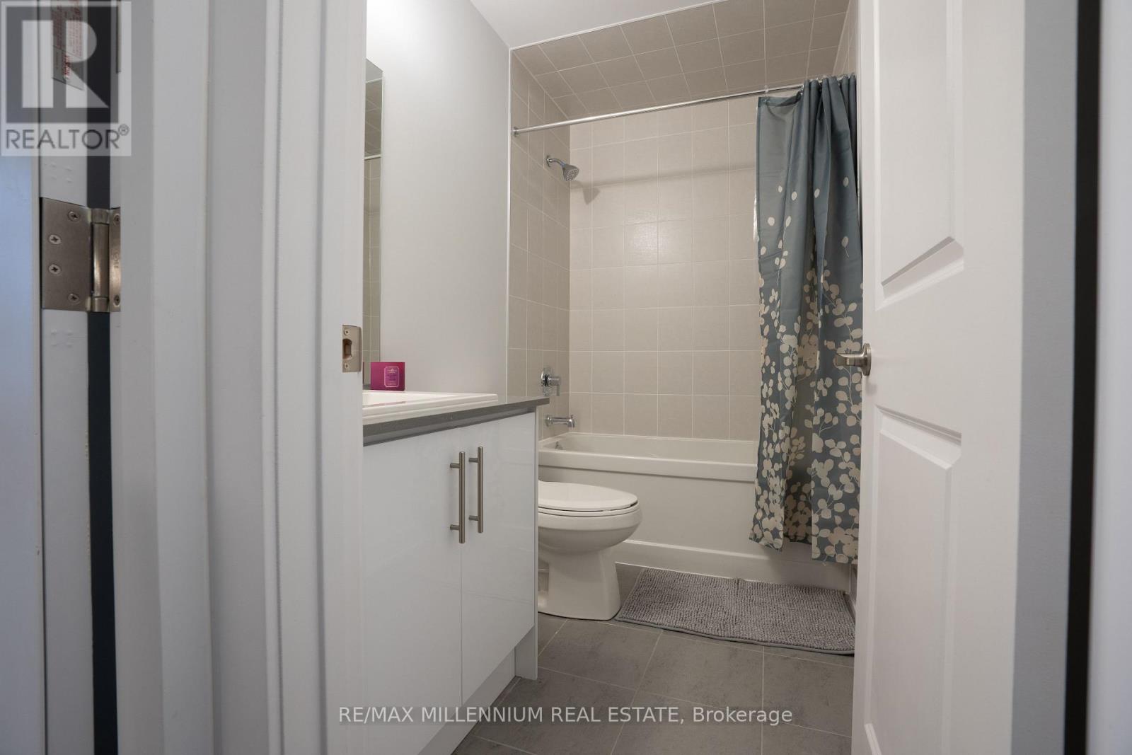 U221 - 9560 Islington Avenue, Vaughan, Ontario  L4K 2L5 - Photo 23 - N13690826