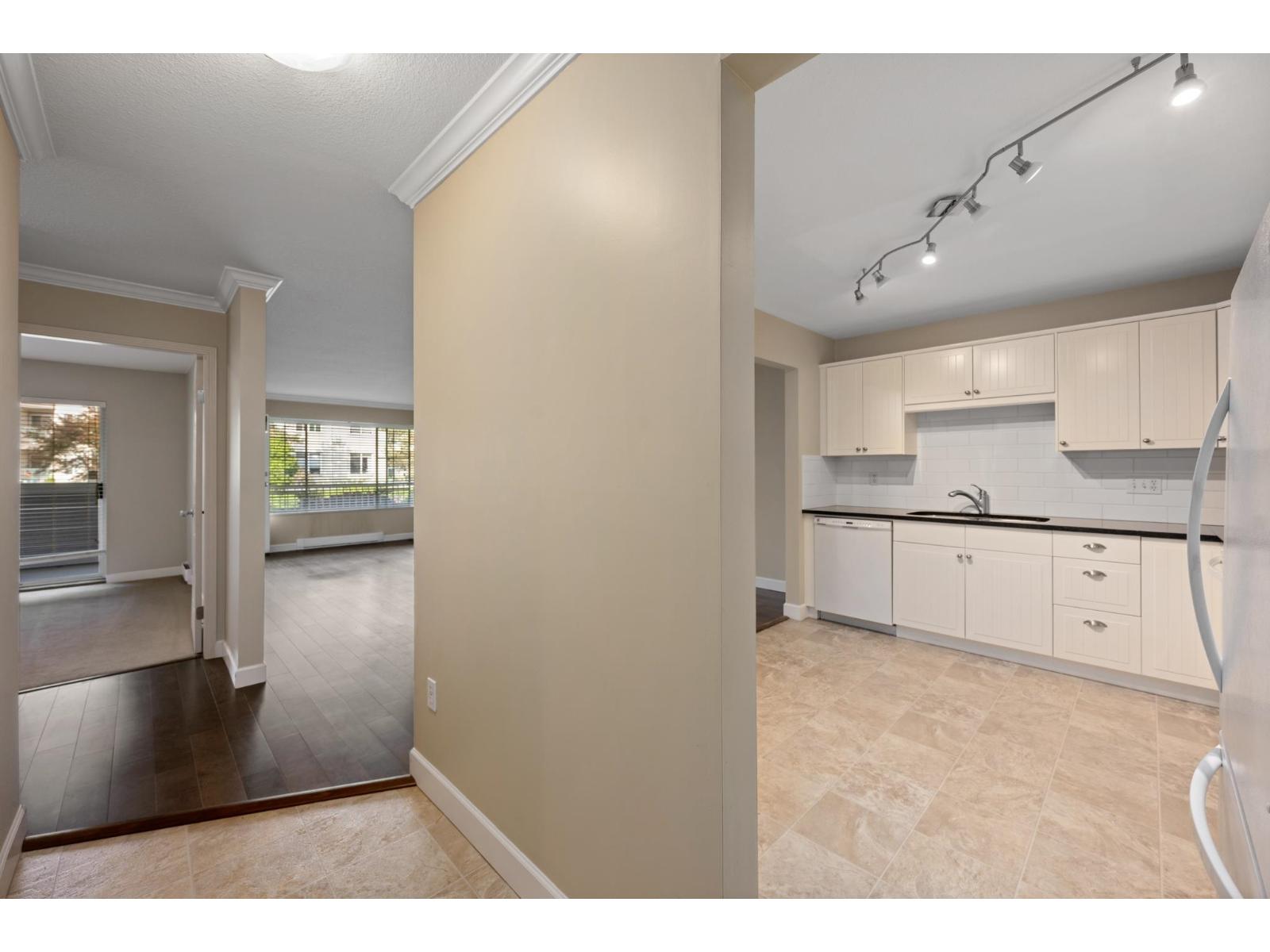 112 5375 205 Street, Langley, British Columbia  V3A 7V7 - Photo 12 - R3161992