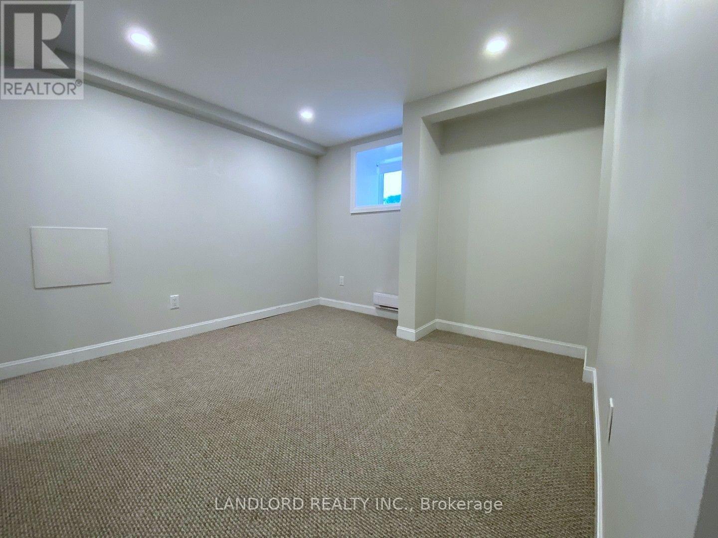 82 Parkway Avenue, Toronto, Ontario  M6R 1T5 - Photo 30 - W13762772