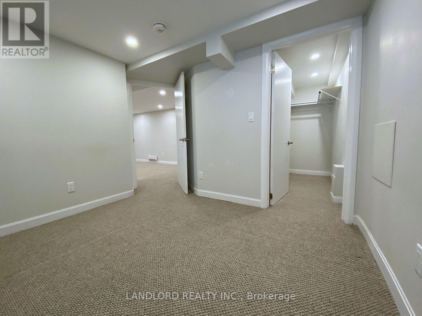 82 Parkway Avenue, Toronto, Ontario  M6R 1T5 - Photo 31 - W13762772
