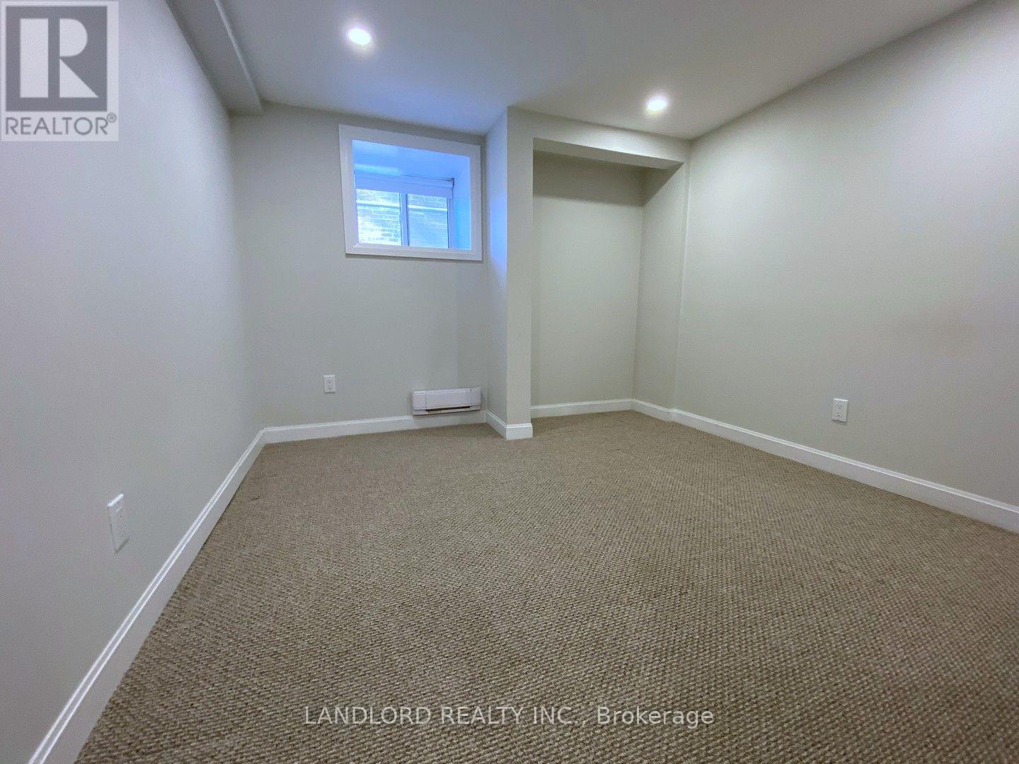 82 Parkway Avenue, Toronto, Ontario  M6R 1T5 - Photo 34 - W13762772