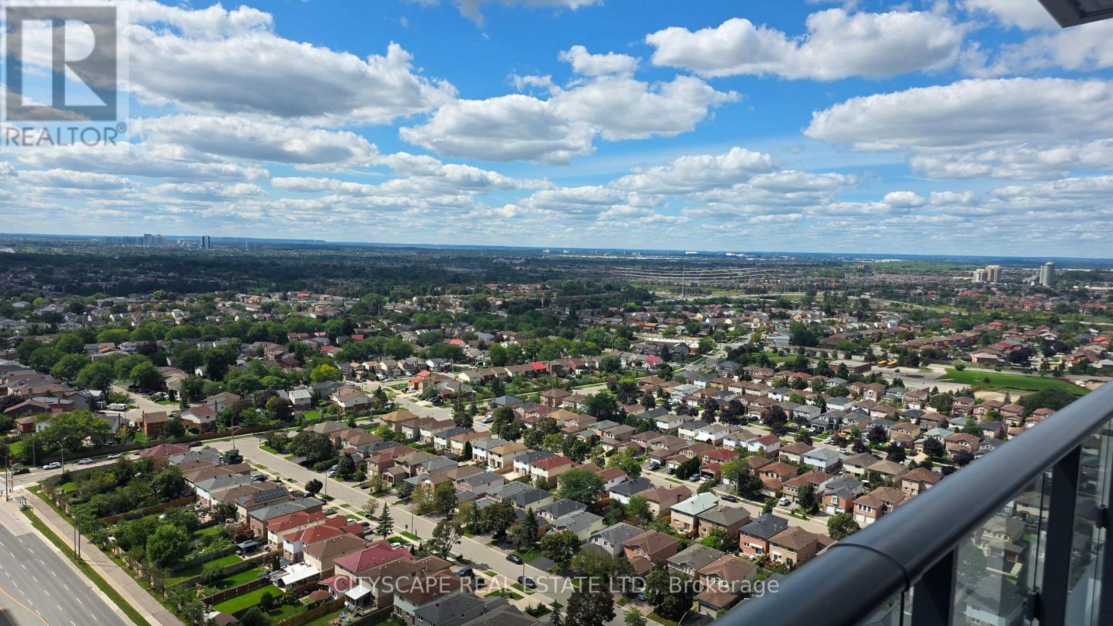 2402 - 448 Burnhamthorpe Road W, Mississauga, Ontario  L5B 0R4 - Photo 12 - W13762808