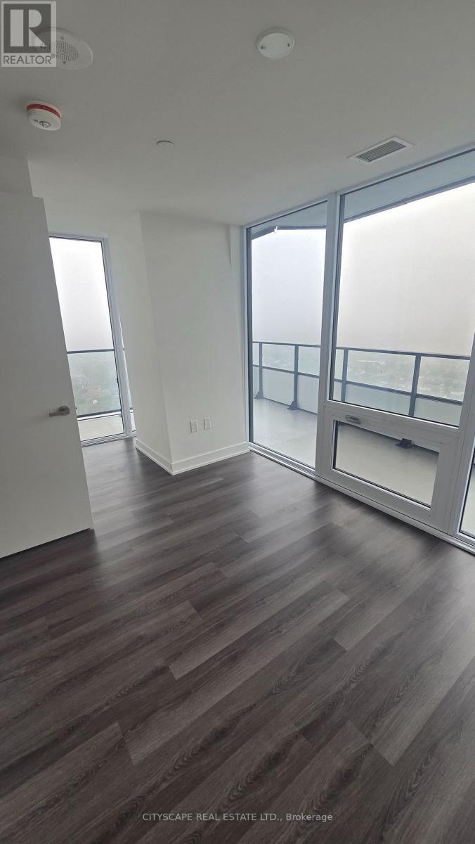 2402 - 448 Burnhamthorpe Road W, Mississauga, Ontario  L5B 0R4 - Photo 8 - W13762808