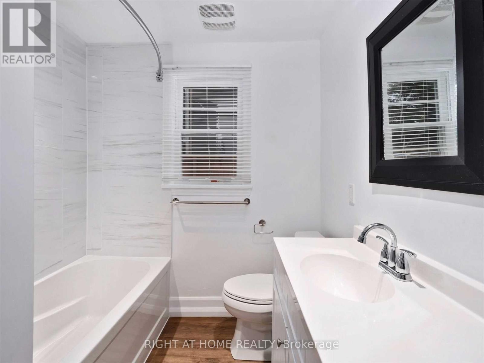 1089 Truman Avenue, Oakville, Ontario  L6H 1Y7 - Photo 14 - W13762832