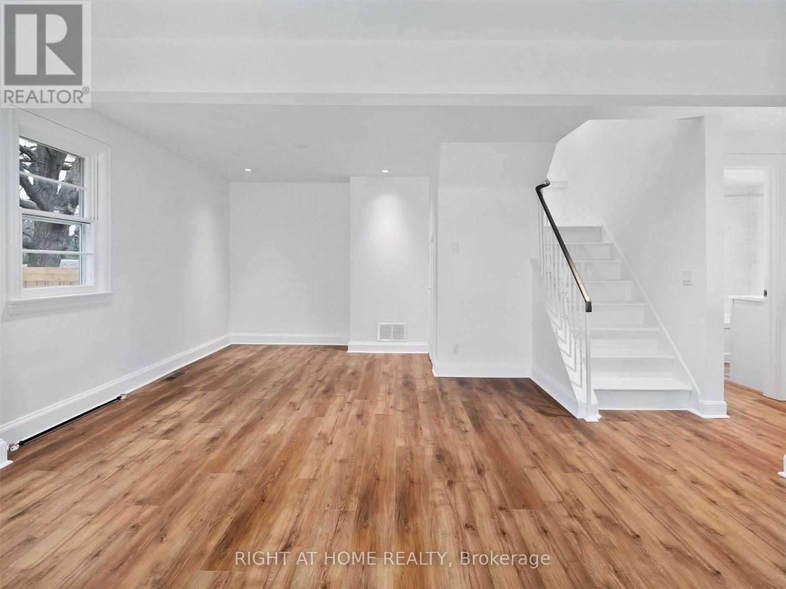 1089 Truman Avenue, Oakville, Ontario  L6H 1Y7 - Photo 9 - W13762832