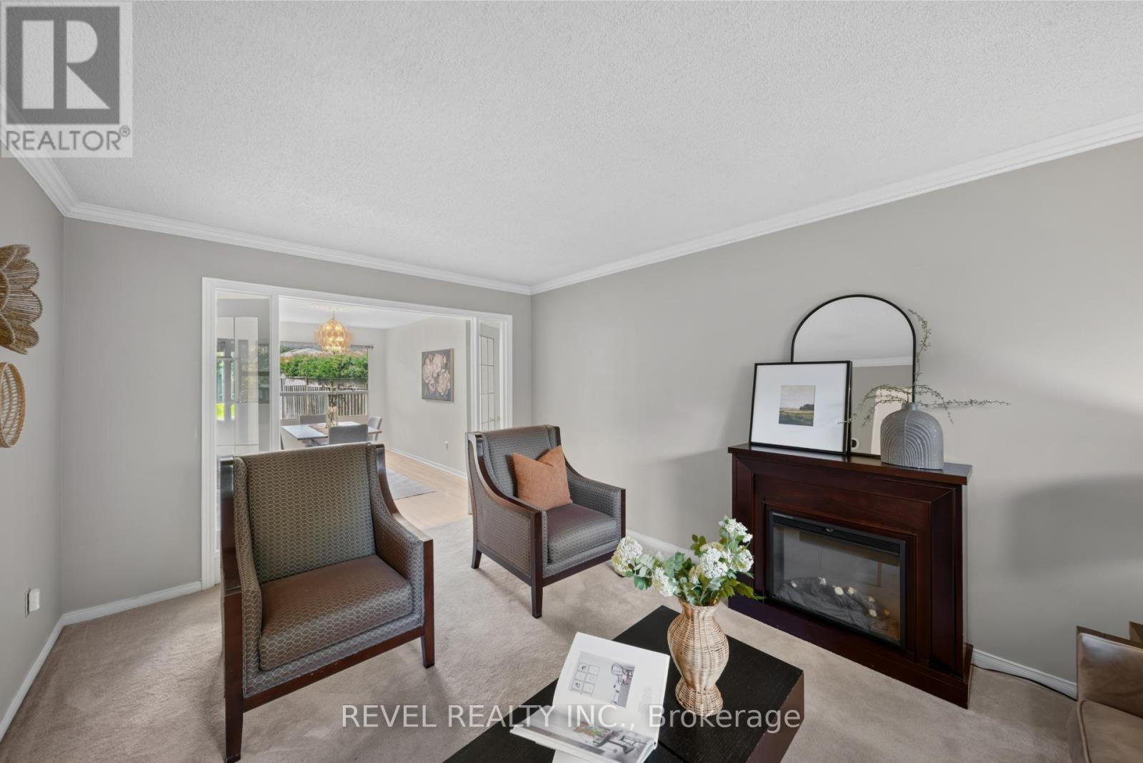 4315 Credit Pointe Drive, Mississauga, Ontario  L5M 3J8 - Photo 3 - W13762850