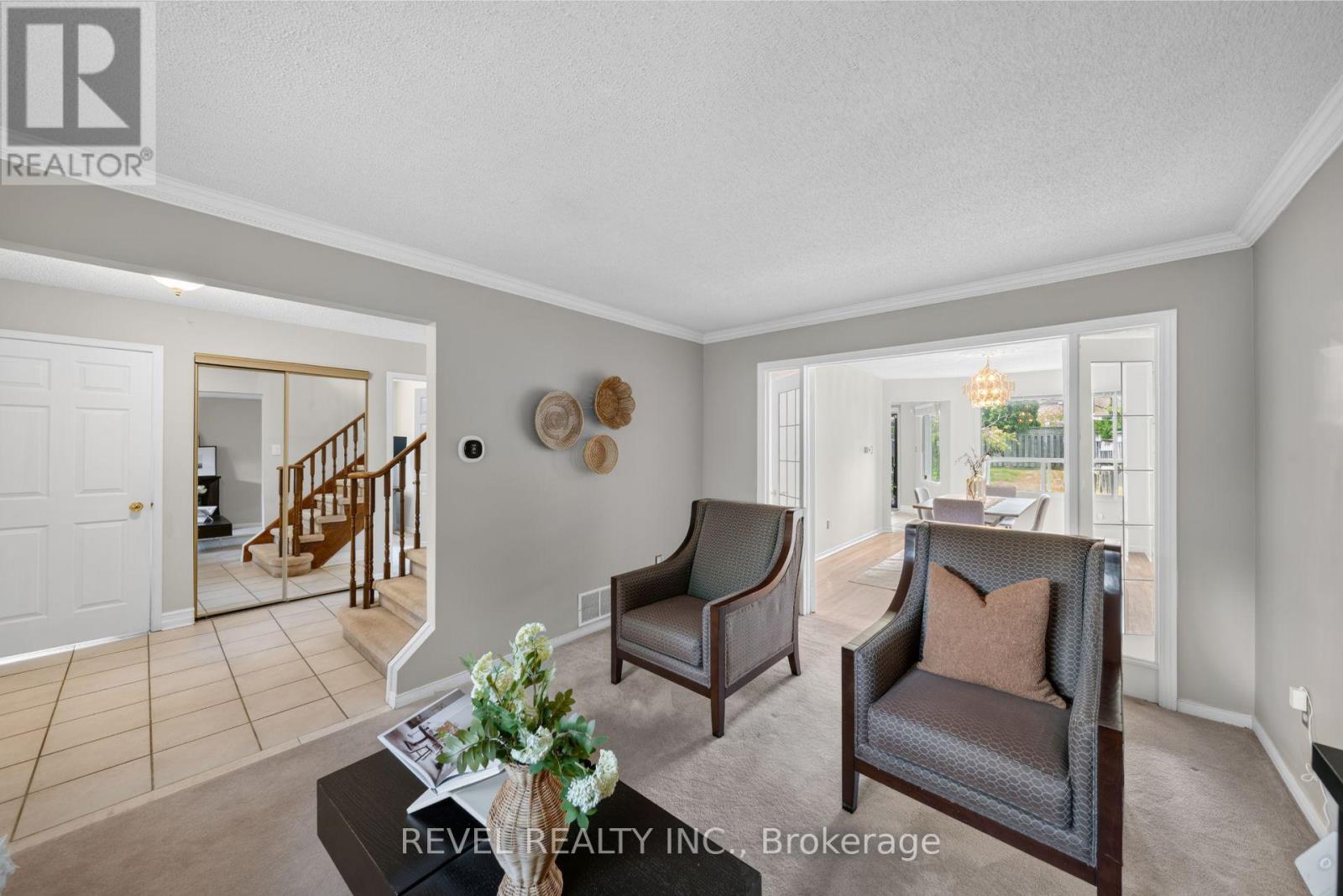 4315 Credit Pointe Drive, Mississauga, Ontario  L5M 3J8 - Photo 4 - W13762850
