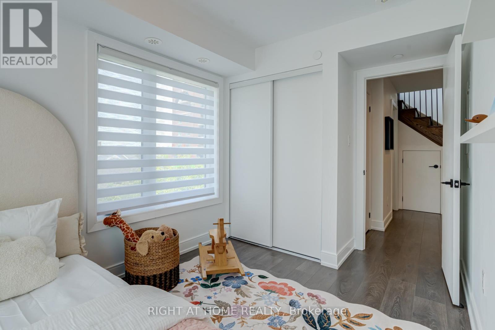 4 - 66 Long Branch Avenue, Toronto, Ontario  M8W 3J4 - Photo 29 - W13762890