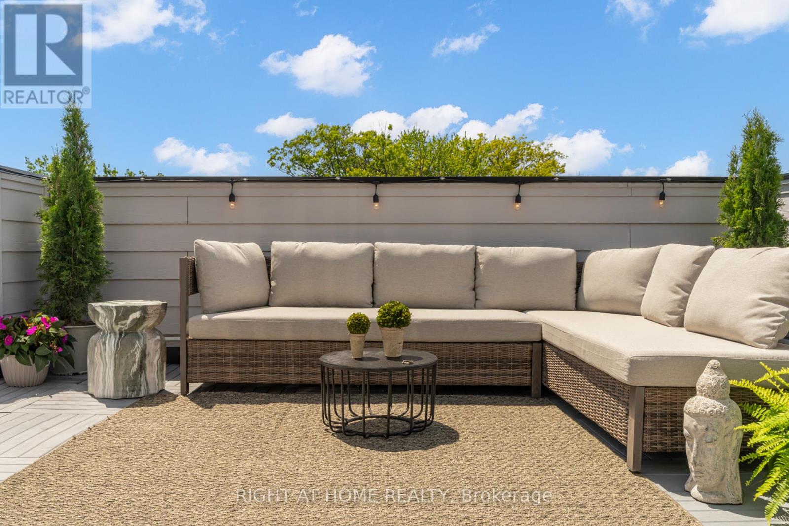 4 - 66 Long Branch Avenue, Toronto, Ontario  M8W 3J4 - Photo 35 - W13762890