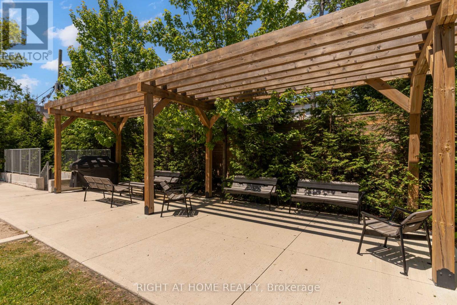 4 - 66 Long Branch Avenue, Toronto, Ontario  M8W 3J4 - Photo 49 - W13762890