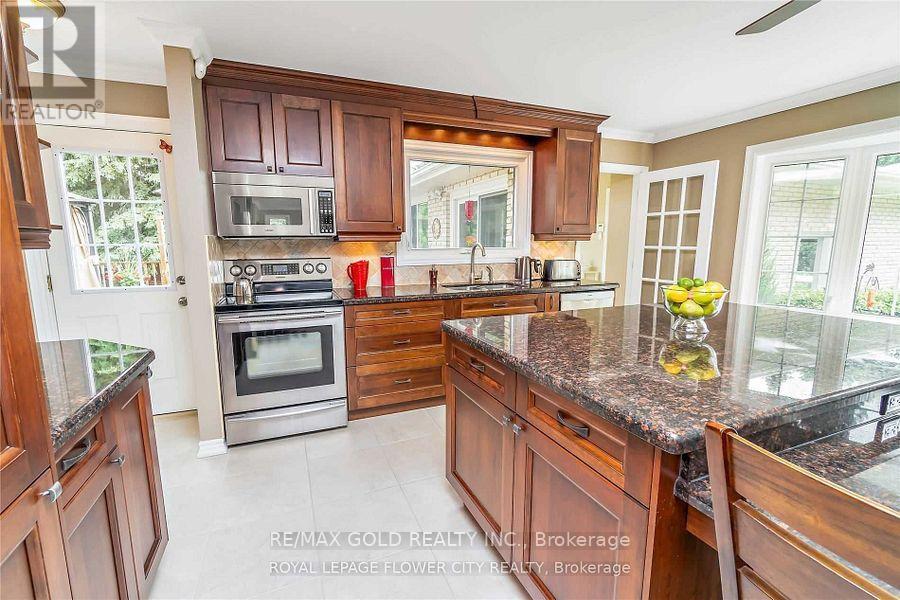 12471 Fifth Side Road, Halton Hills, Ontario  L7G 4S6 - Photo 4 - W13762902