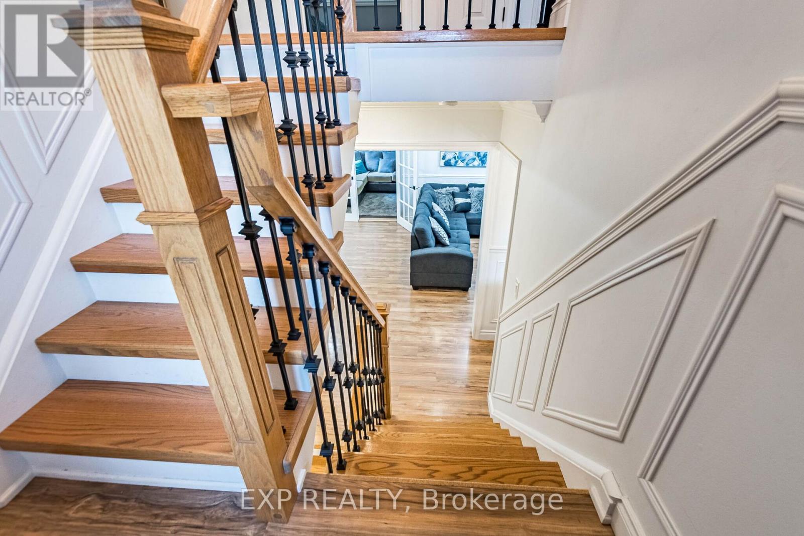 6073 Featherhead Crescent, Mississauga, Ontario  L5N 2B5 - Photo 20 - W13763000