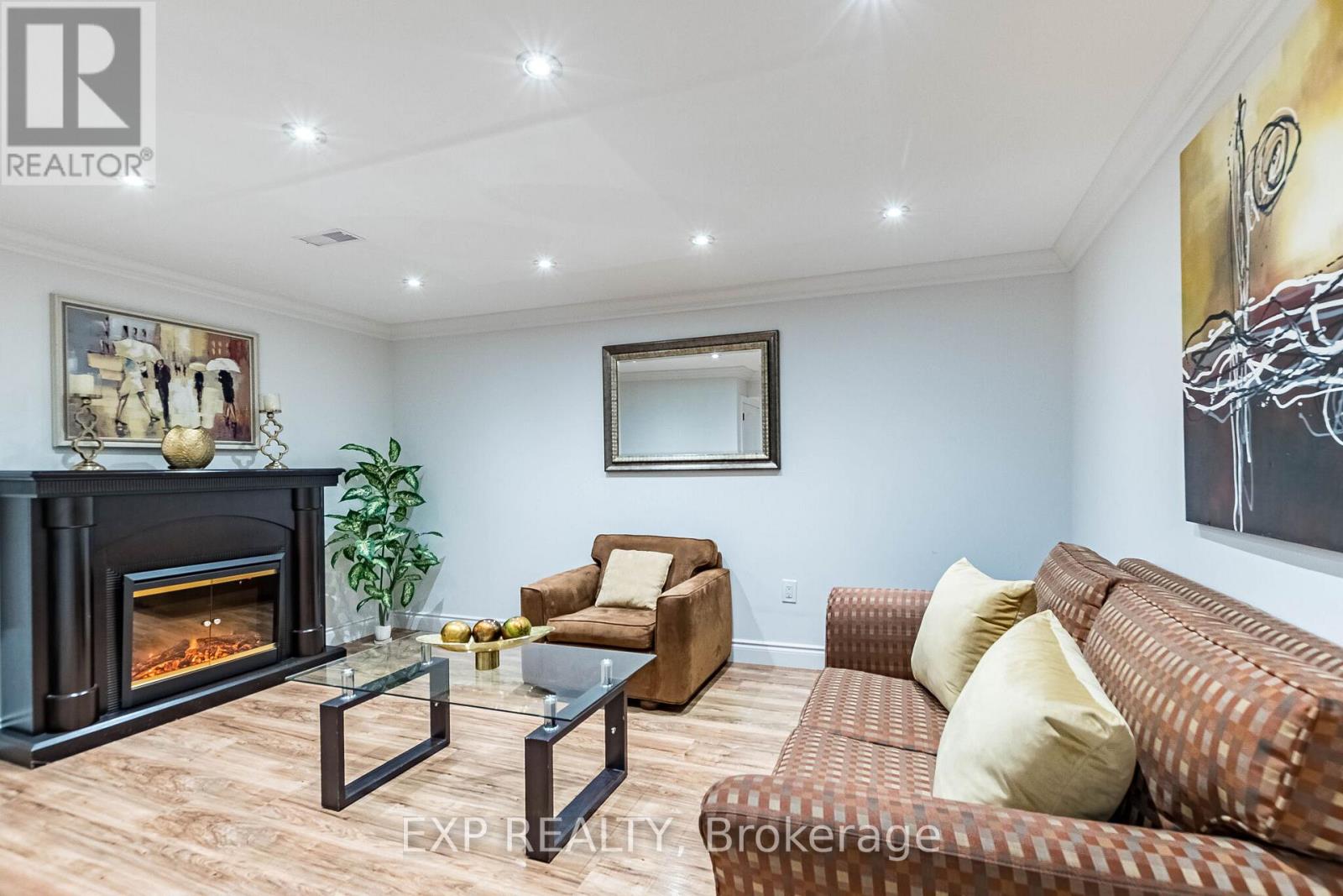 6073 Featherhead Crescent, Mississauga, Ontario  L5N 2B5 - Photo 30 - W13763000