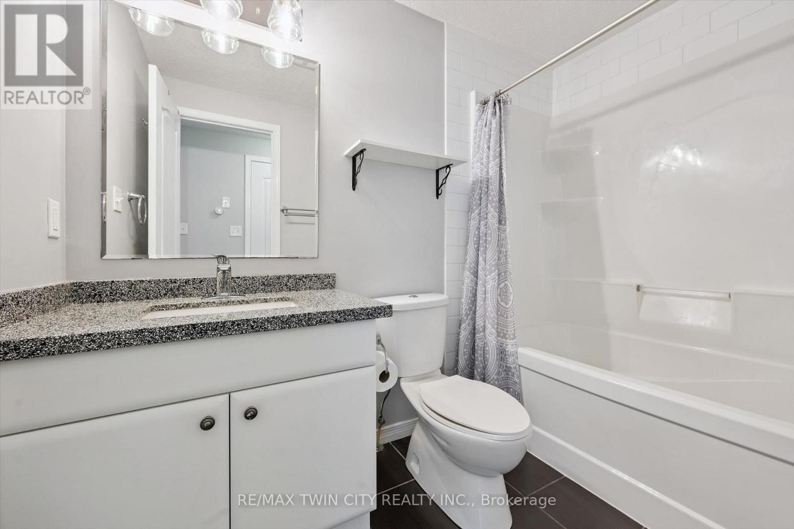 33d - 931 Glasgow Street, Kitchener, Ontario  N2N 0B6 - Photo 17 - X13762786
