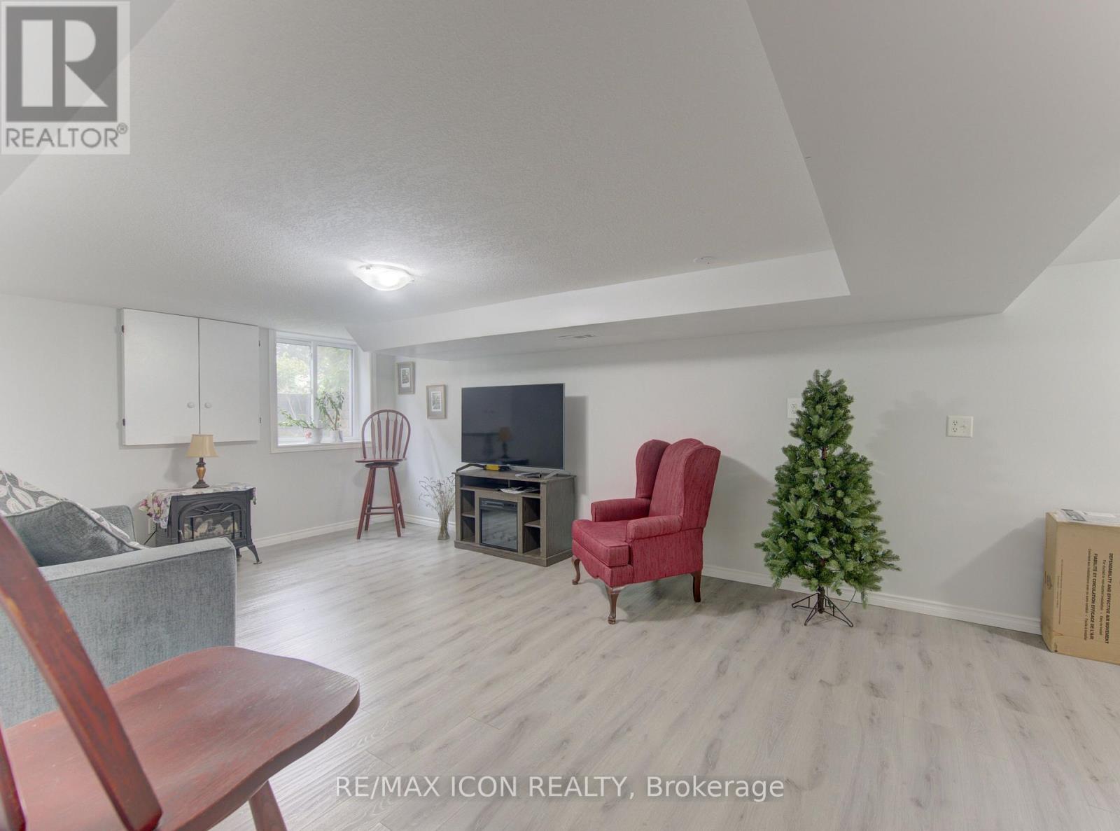 104 Mausser Avenue, Kitchener, Ontario  N2M 3K5 - Photo 34 - X13762798