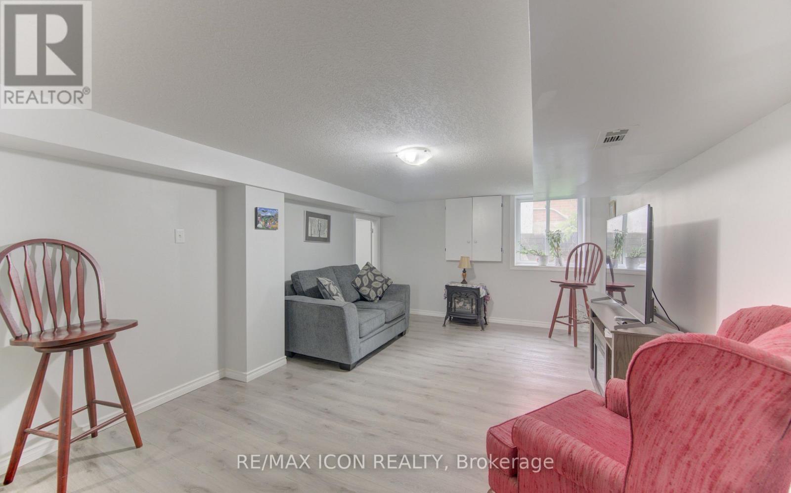 104 Mausser Avenue, Kitchener, Ontario  N2M 3K5 - Photo 36 - X13762798