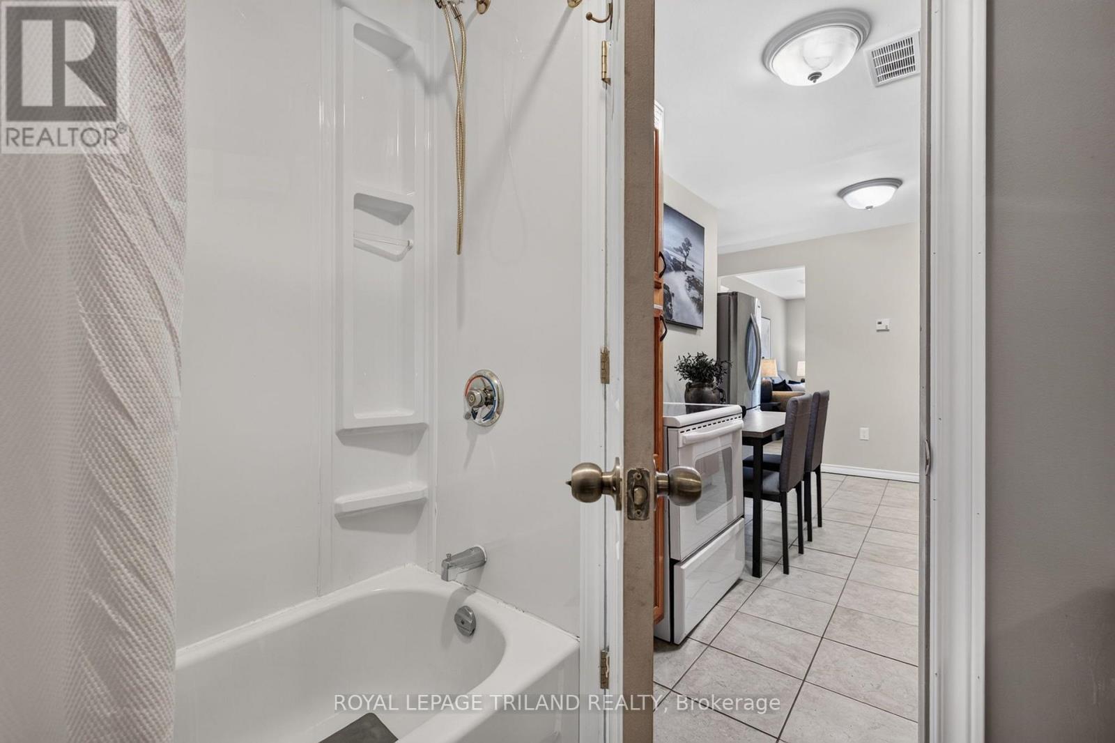 6422 Bradish Road, London South, Ontario  N6N 1N6 - Photo 13 - X13762500