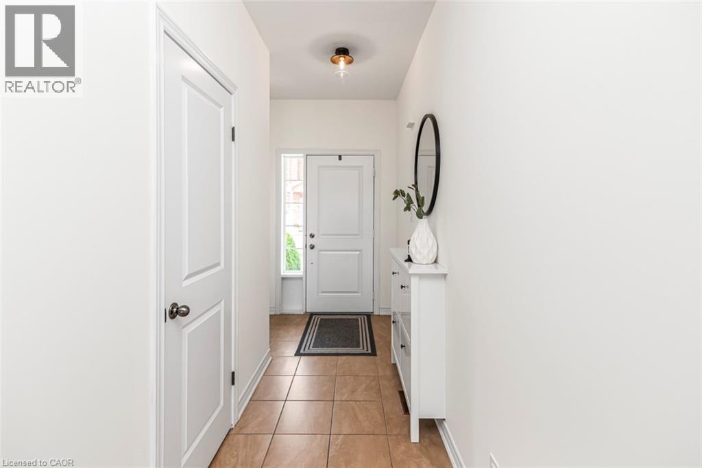 45 Seabreeze Crescent Unit# 22, Stoney Creek, Ontario  L8E 0G1 - Photo 12 - 40843673