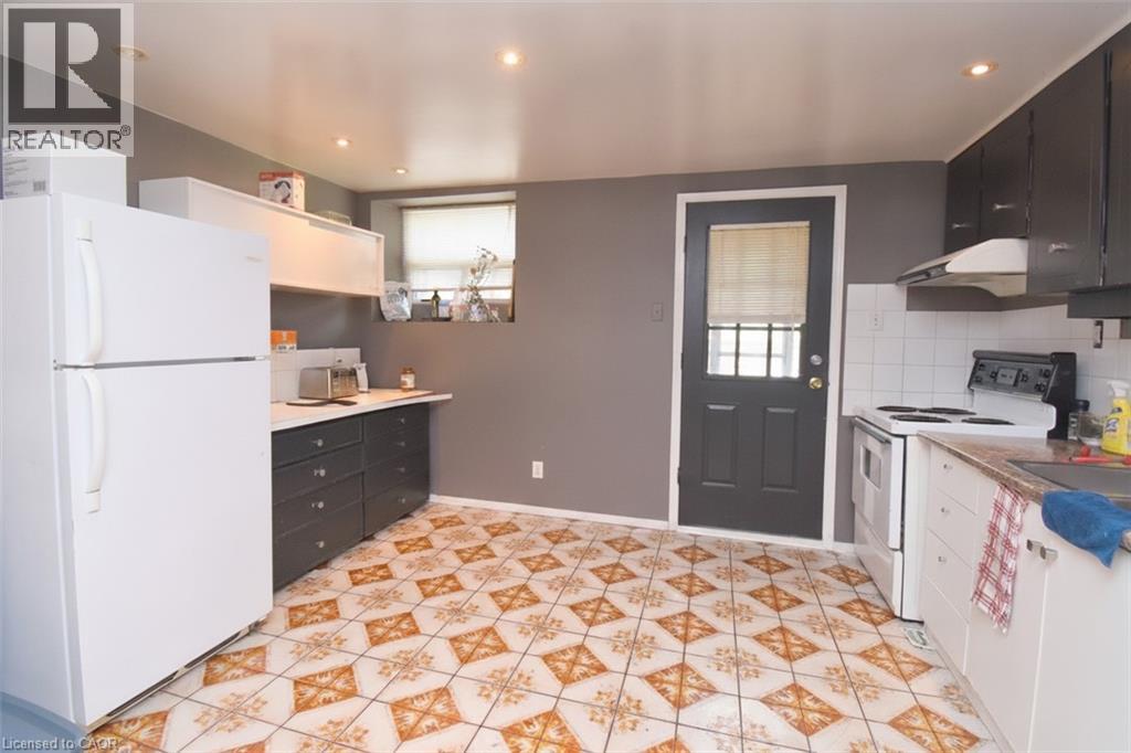 355 Macnab Street N, 10th Line Shore, Ontario  L8L 1K8 - Photo 12 - 40851137
