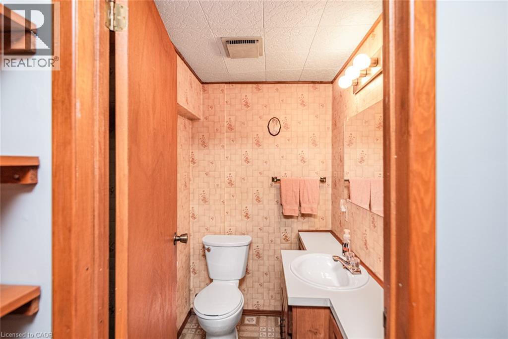 703 Upper Wentworth Street, Hamilton, Ontario  L9A 4V6 - Photo 24 - 40861754