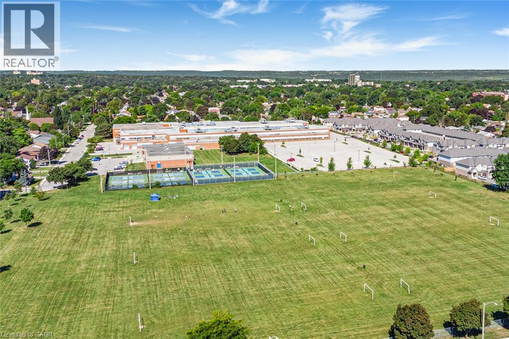 703 Upper Wentworth Street, Hamilton, Ontario  L9A 4V6 - Photo 41 - 40861754