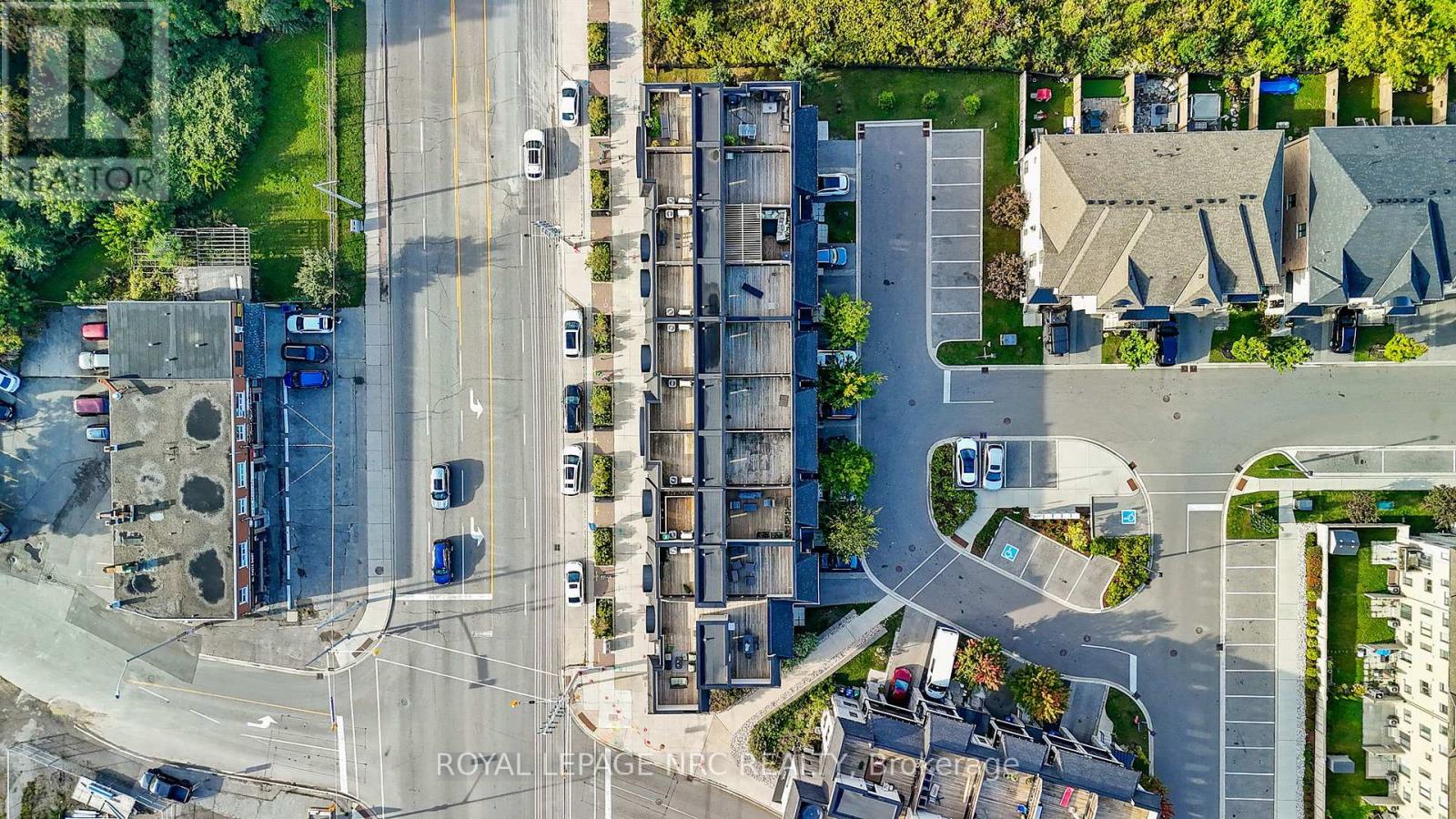 559 Lakeshore Road E, Mississauga, Ontario  L5G 0A8 - Photo 18 - W13763086