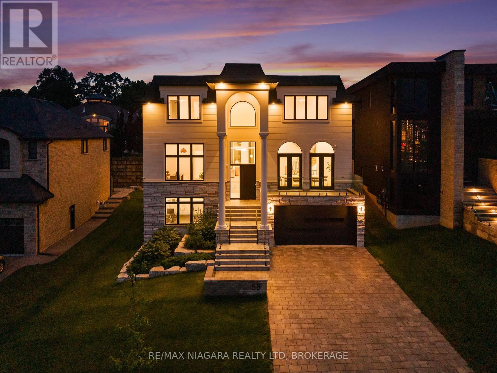 58 Kenmir Avenue, Niagara-On-The-Lake, Ontario  L0S 1J0 - Photo 3 - X13763034