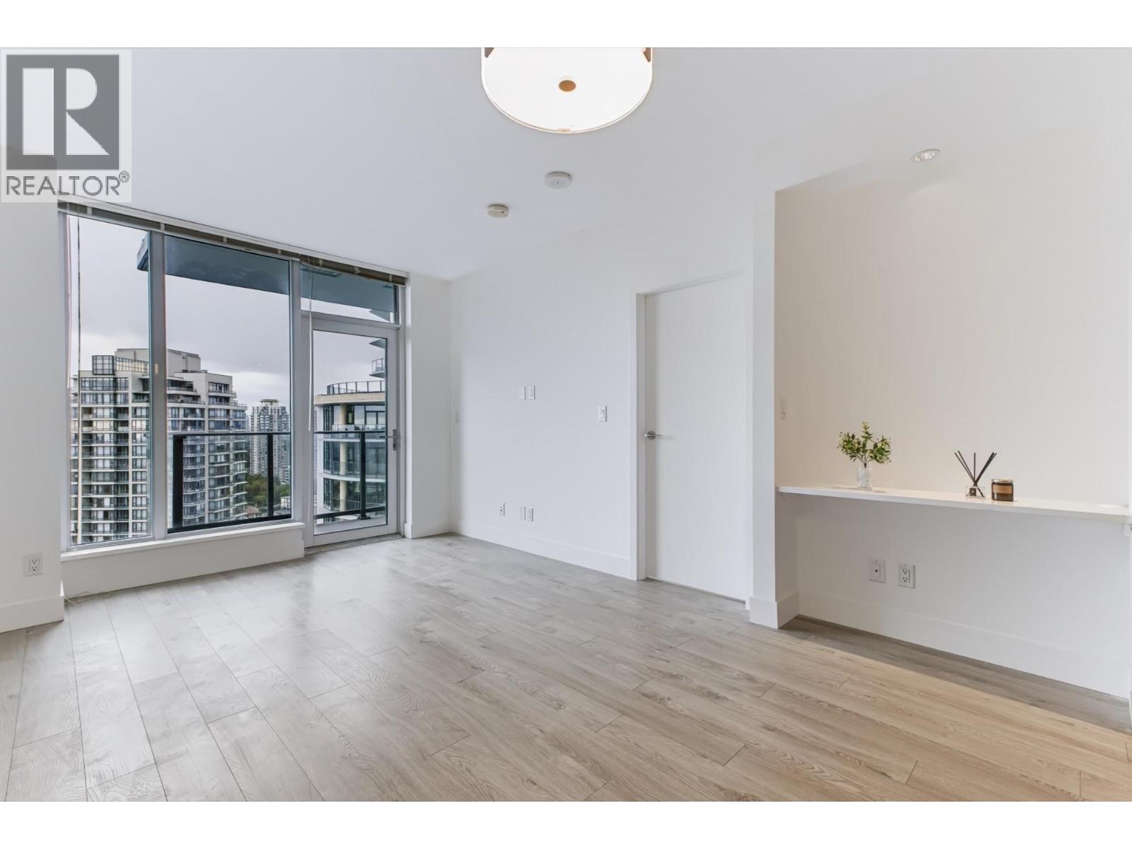2301 7388 Kingsway, Burnaby, British Columbia  V3N 0G9 - Photo 7 - R3163099