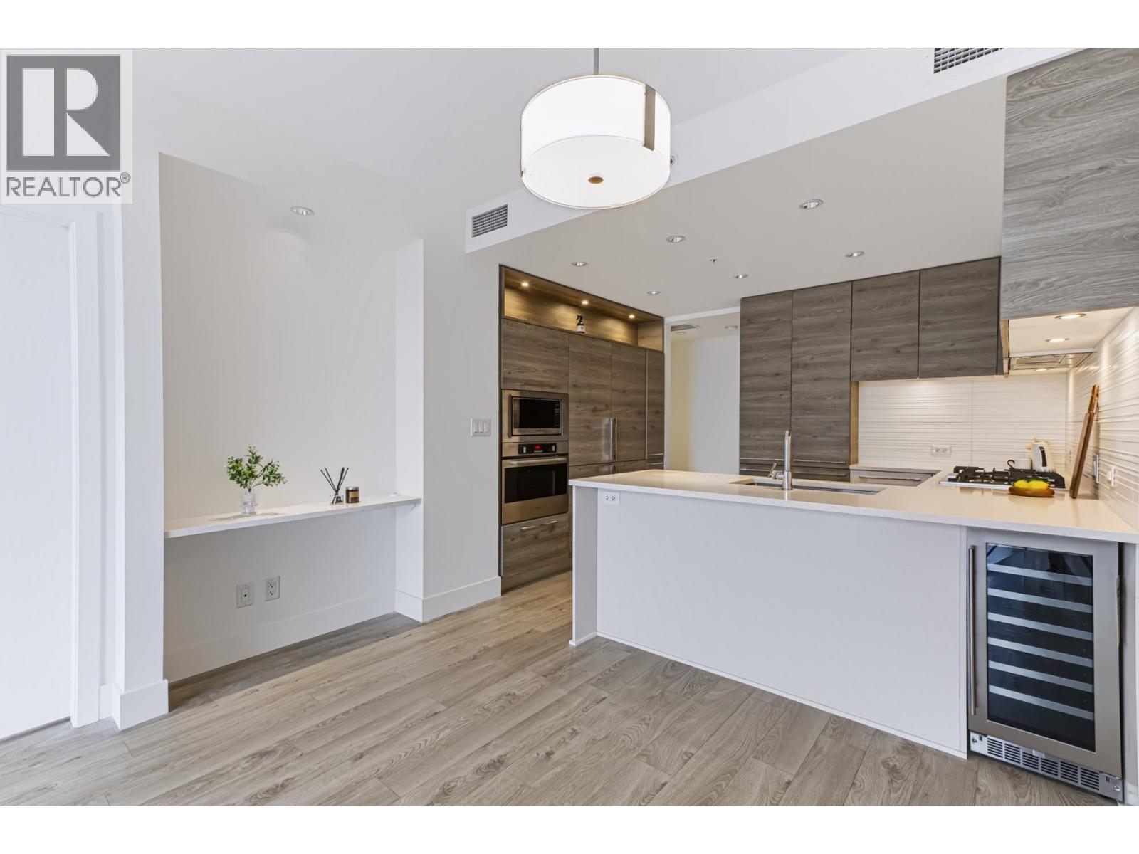 2301 7388 Kingsway, Burnaby, British Columbia  V3N 0G9 - Photo 10 - R3163099