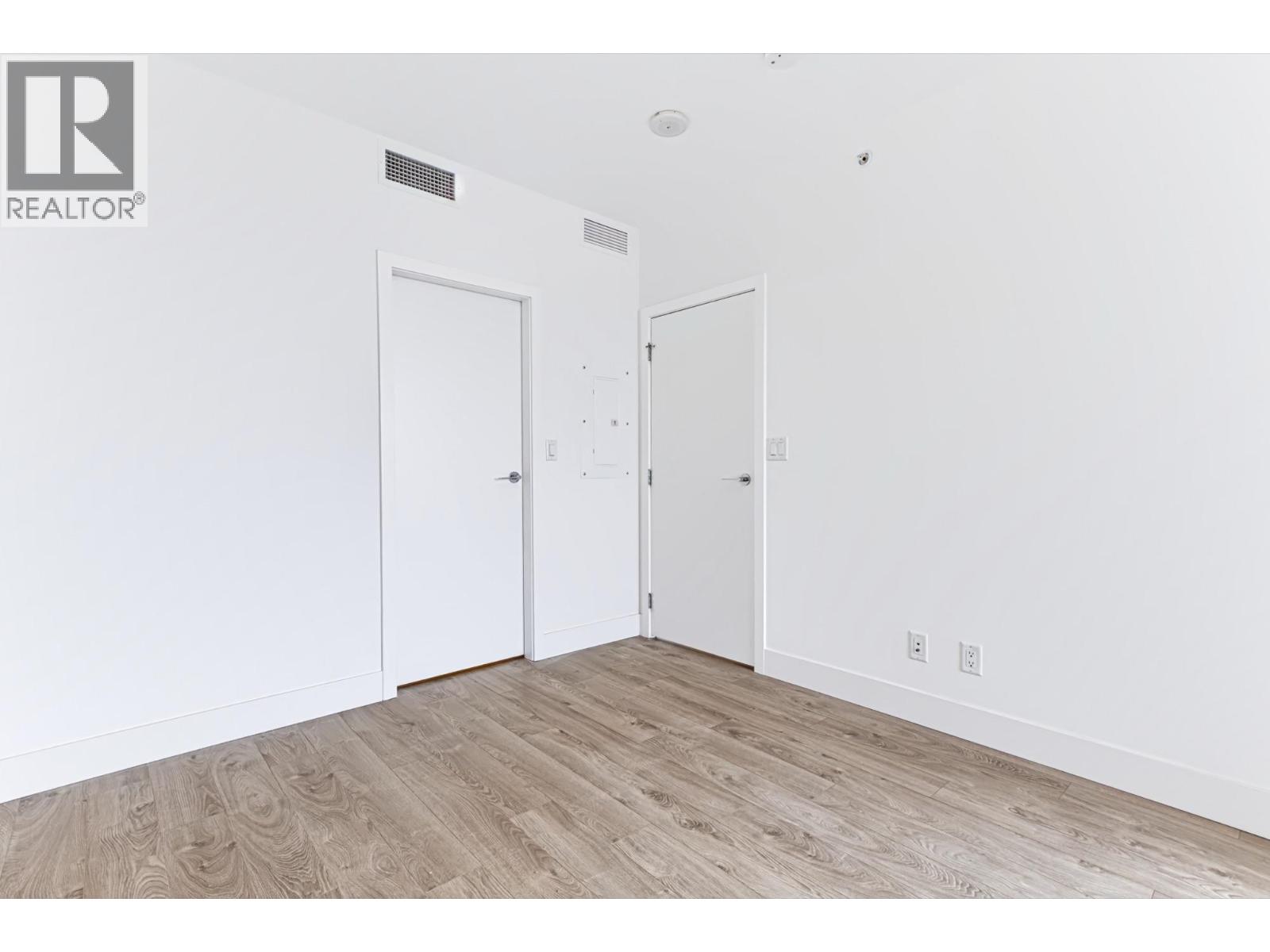 2301 7388 Kingsway, Burnaby, British Columbia  V3N 0G9 - Photo 16 - R3163099