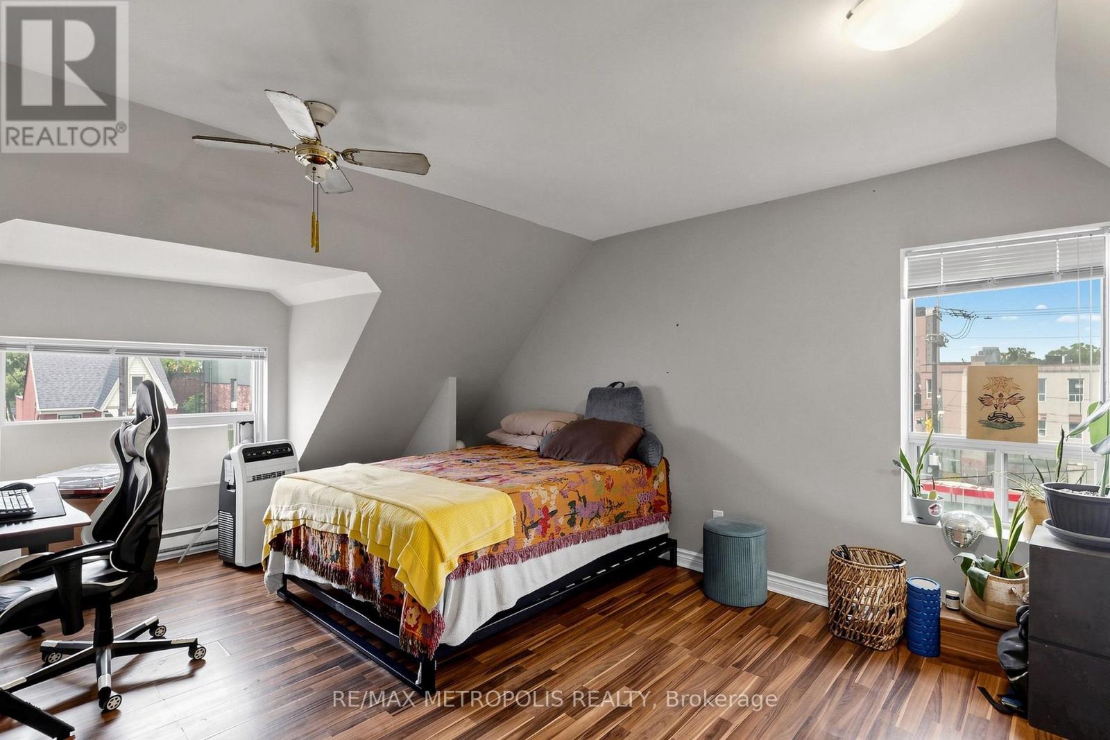 742 Dufferin Street, Toronto, Ontario  M6H 3K6 - Photo 18 - C13763020