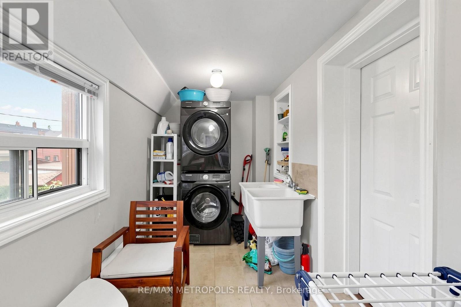 742 Dufferin Street, Toronto, Ontario  M6H 3K6 - Photo 37 - C13763020
