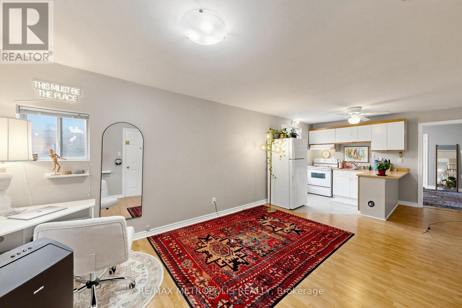 742 Dufferin Street, Toronto, Ontario  M6H 3K6 - Photo 4 - C13763020