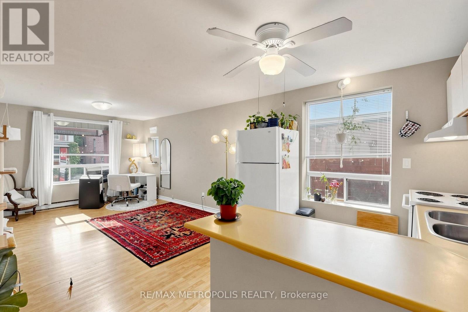 742 Dufferin Street, Toronto, Ontario  M6H 3K6 - Photo 7 - C13763020