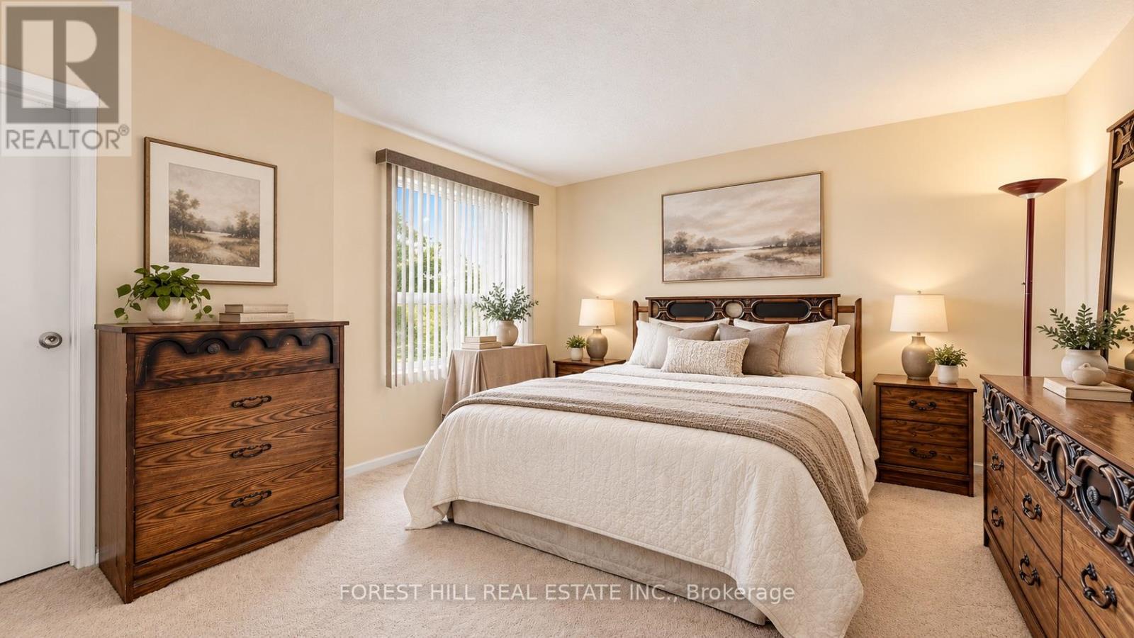 35 Treetops Court, Toronto, Ontario  M1V 2B9 - Photo 11 - E13763040