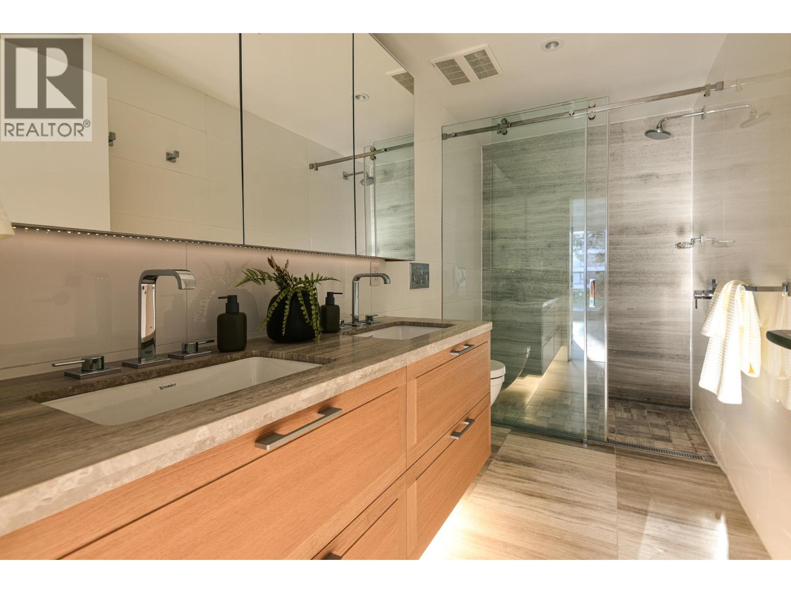 302 7128 Adera Street, Vancouver, British Columbia V6P 0H6 - Photo 23 - R3163398
