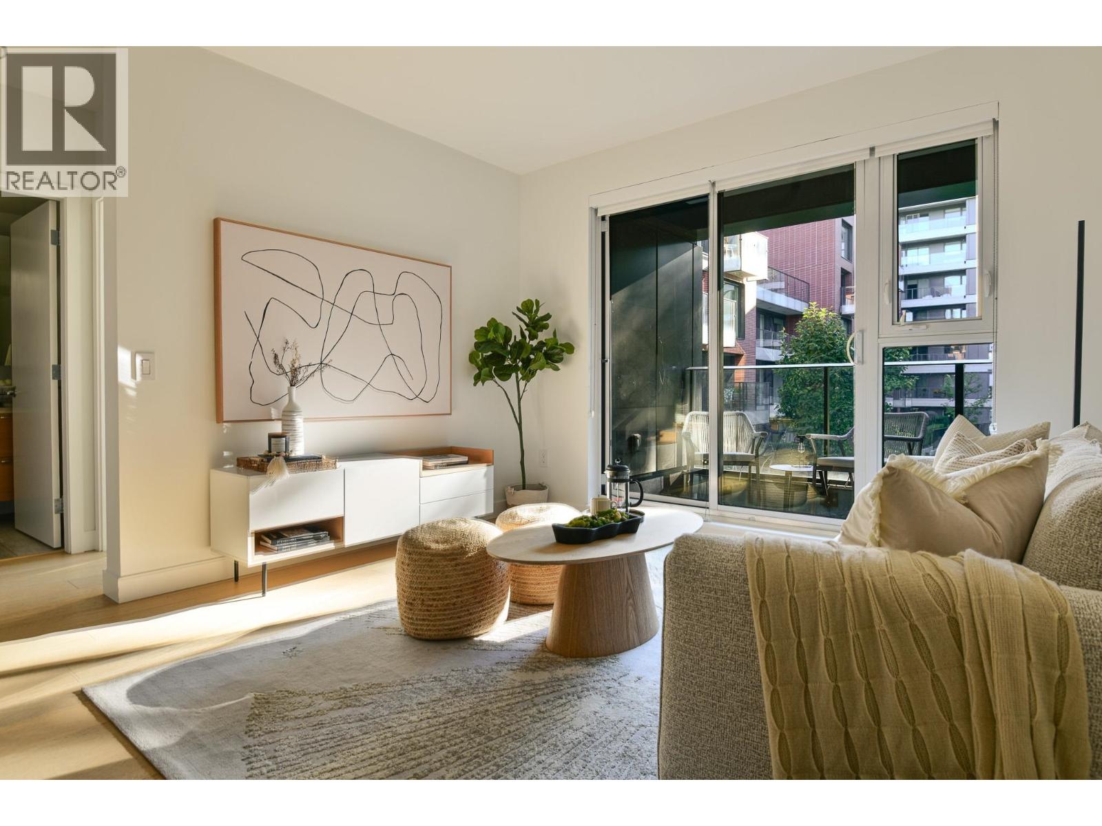 302 7128 Adera Street, Vancouver, British Columbia V6P 0H6 - Photo 5 - R3163398