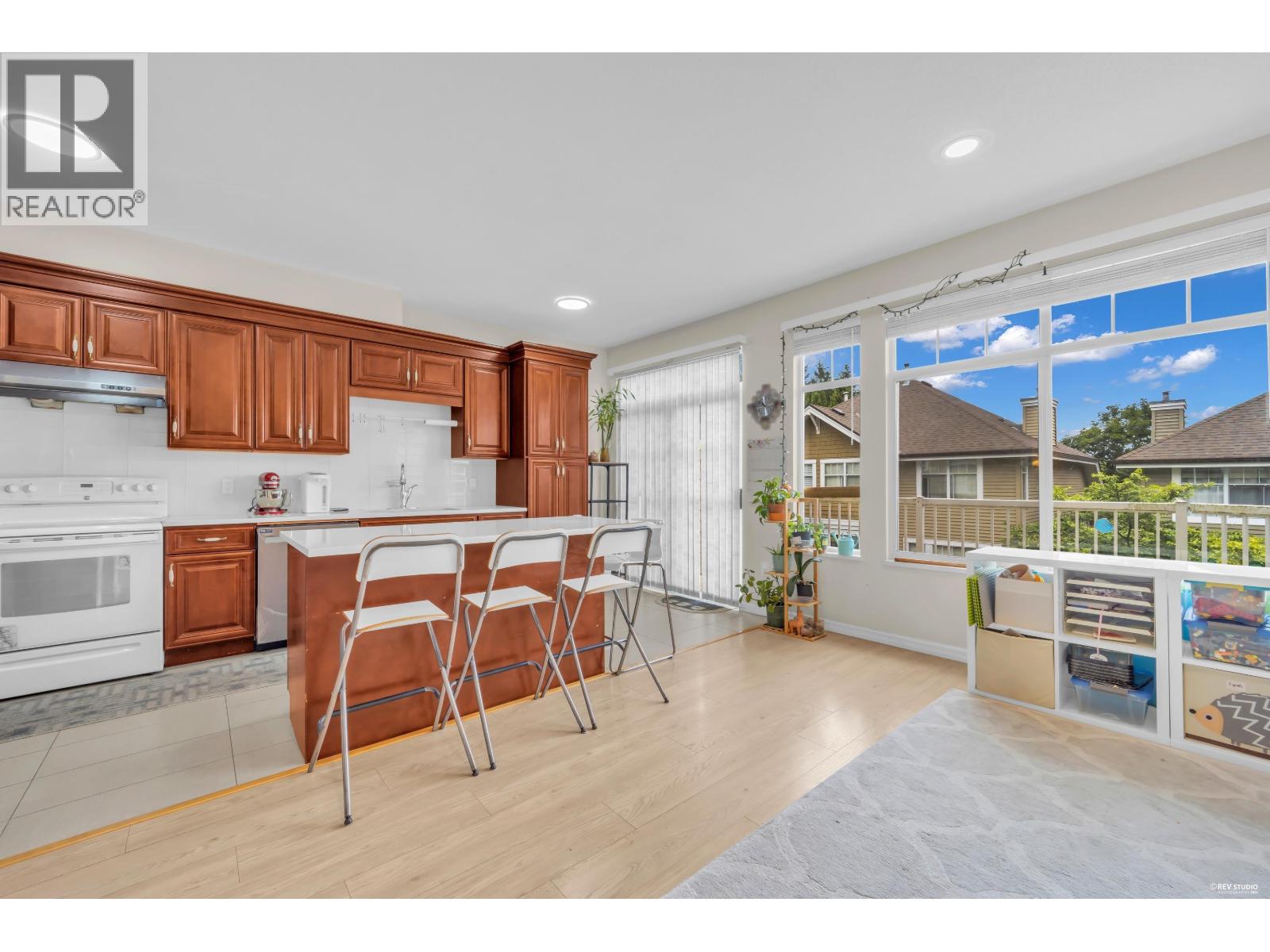 25 5298 Oakmount Crescent, Burnaby, British Columbia V5H 4S2 - Photo 5 - R3163407