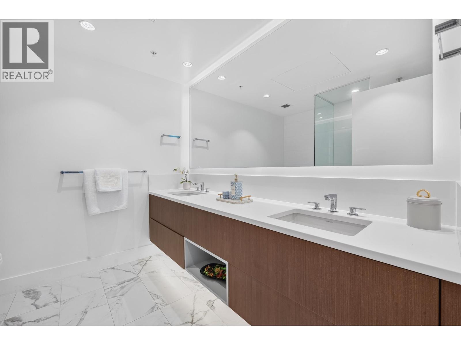 1405 1632 Lions Gate Lane, North Vancouver, British Columbia V7P 0E2 - Photo 15 - R3163419