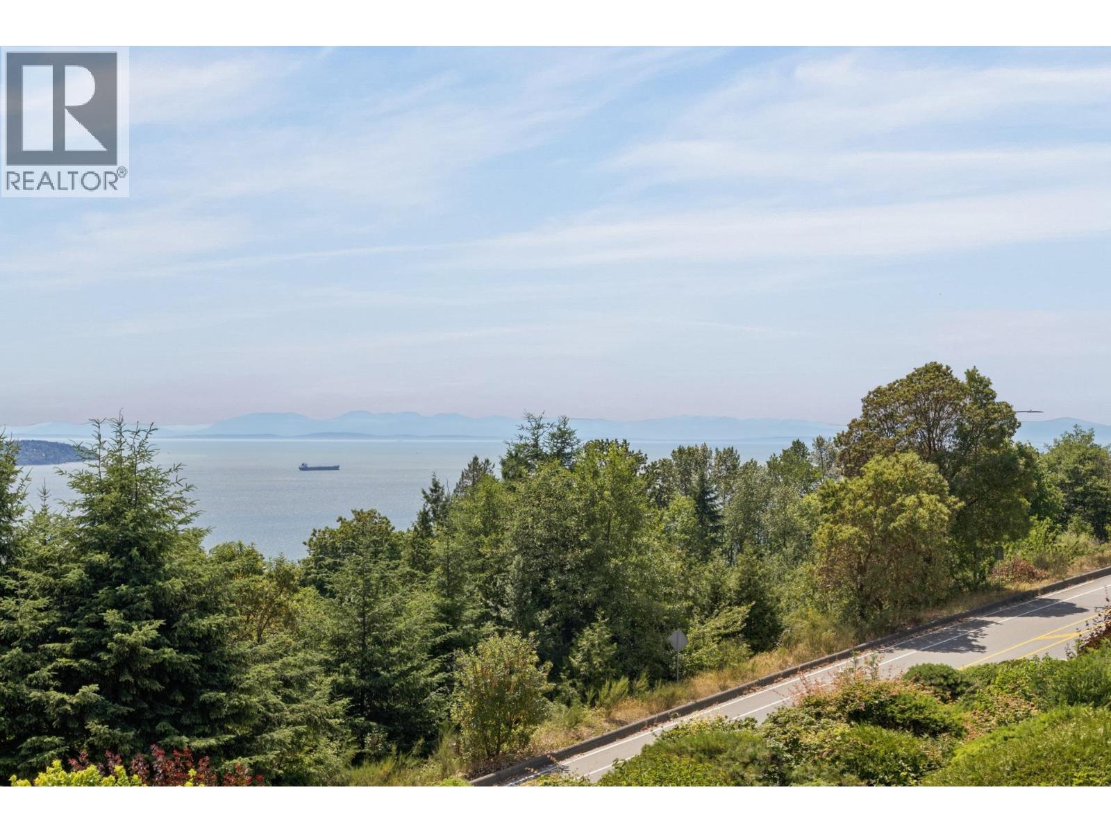 8 2206 Folkestone Way, West Vancouver, British Columbia V7S 2X7 - Photo 32 - R3163437
