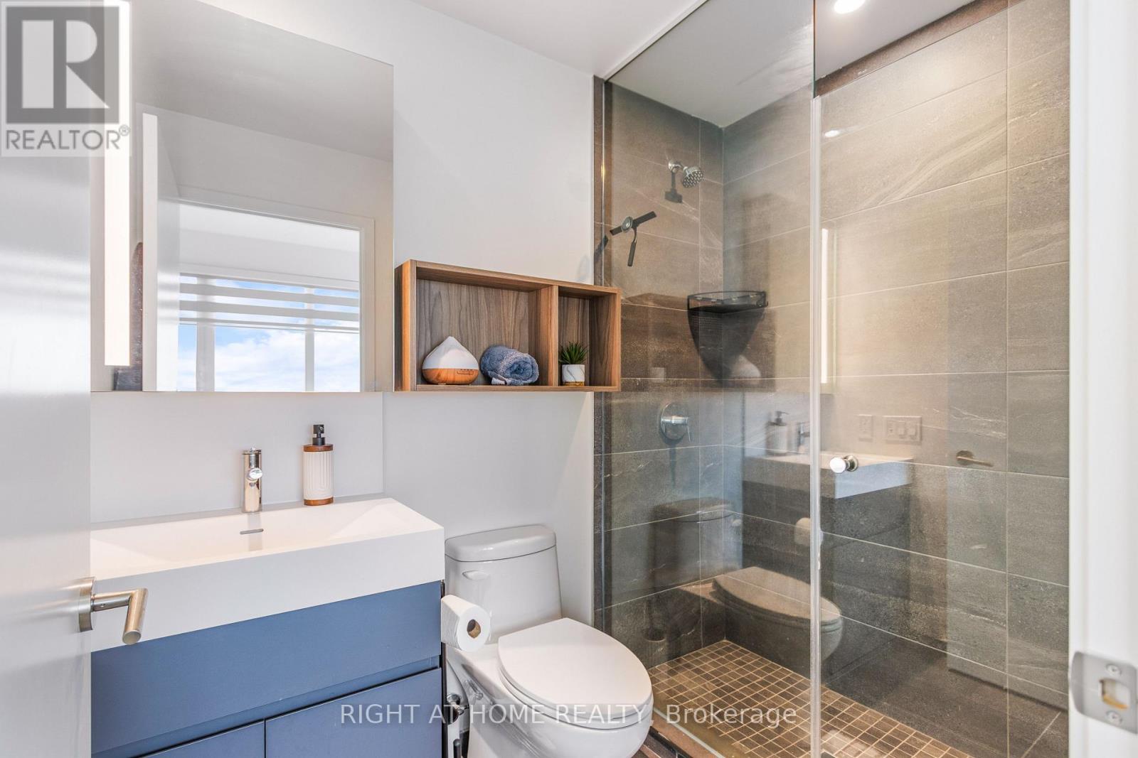 39 Mary Street, Barrie, Ontario  L4N 1S9 - Photo 12 - S13763052