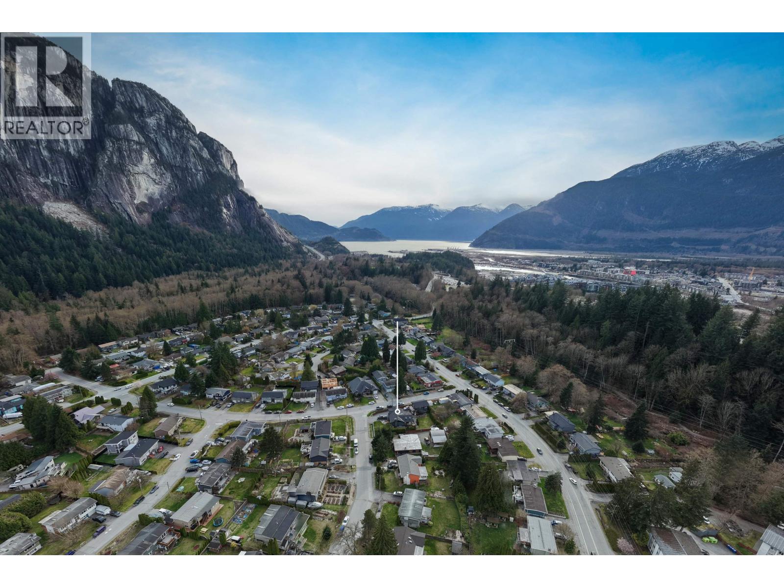 38101 Chestnut Avenue, Squamish, British Columbia  V8B 0X6 - Photo 37 - R3163435